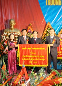 Lễ kỷ niệm 55 năm ngày thành lập trường Lễ kỷ niệm 55 năm ngày thành lập trường